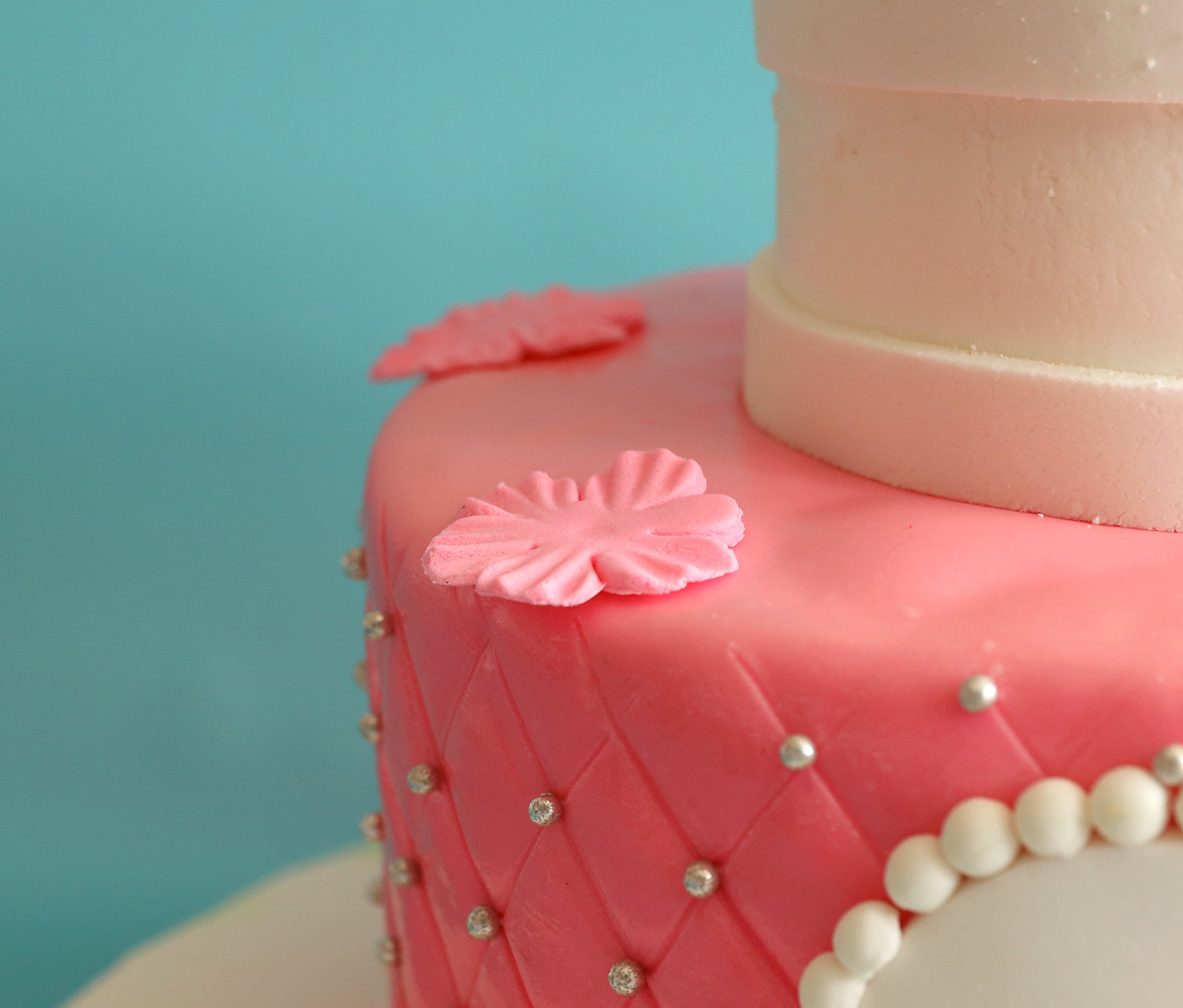 Photo of a simple pink ombre birthday cake - Patty's Cakes and Desserts