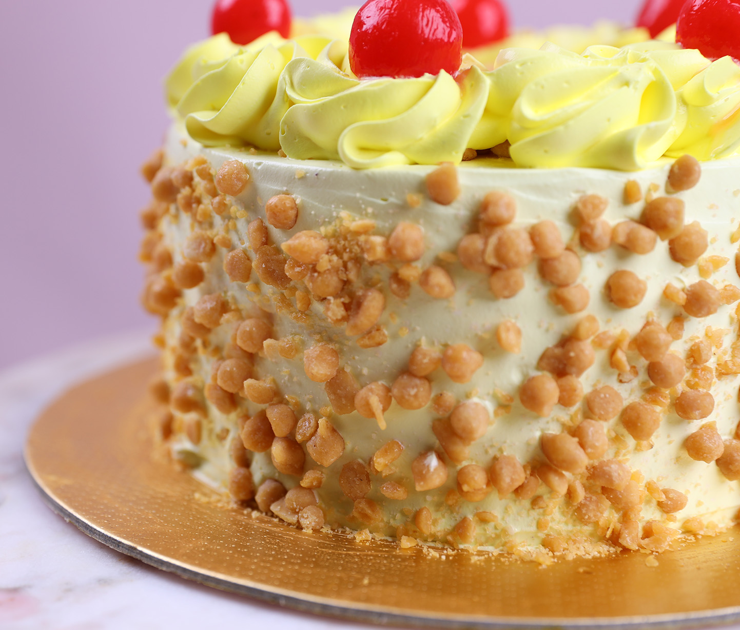 Cool Butterscotch Yummy Cake - Mohali Bakers